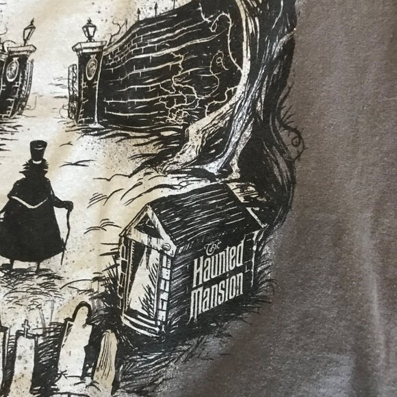 DisneyLand By Hanes The Haunted Mansion Skull Graphic T-Shirt Unisex Size S - Picture 3 of 6